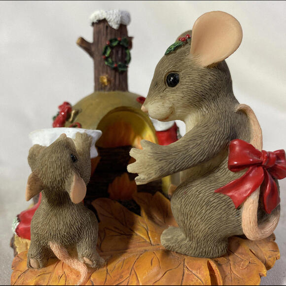 Charming Tails ~ THE STOCKINGS WERE HUNG ~ Mice at Fireplace ~ Fitz and Floyd - Picture 8 of 9